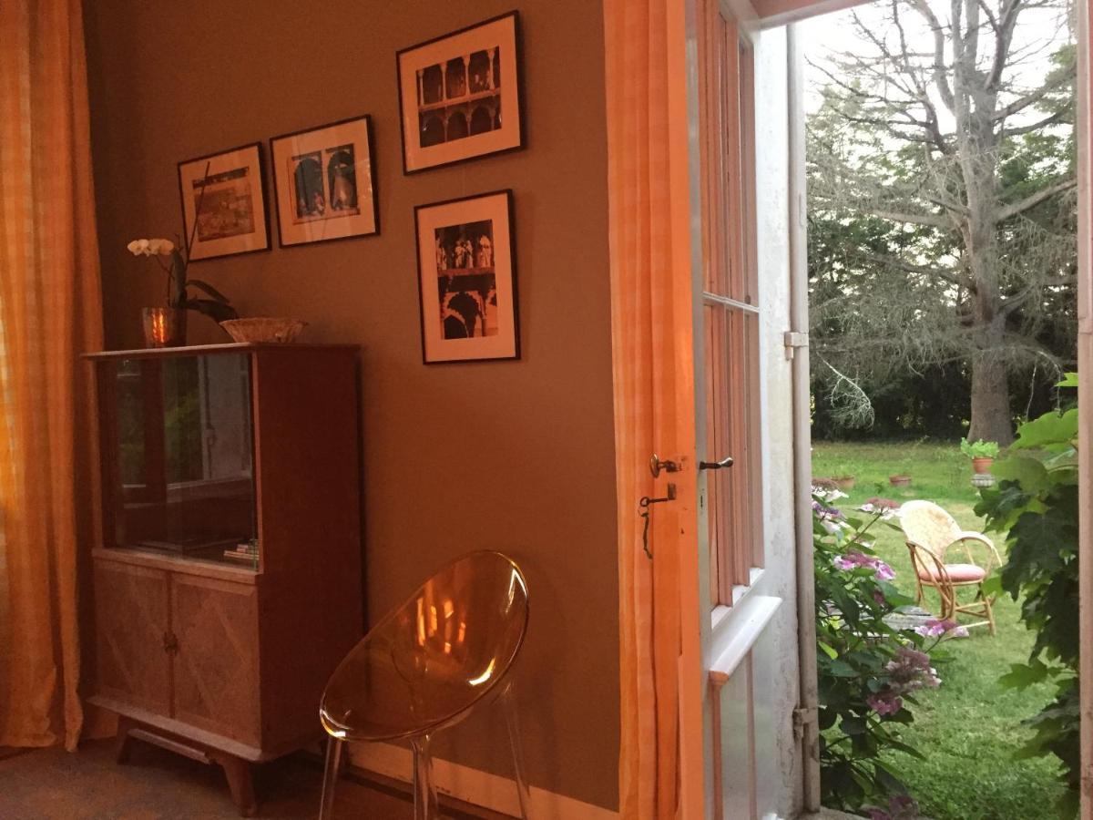 Damechouette Bed and Breakfast Pujols  Eksteriør billede