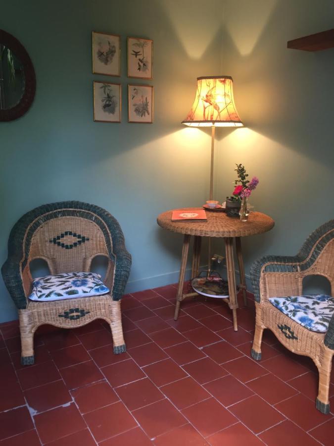 Damechouette Bed and Breakfast Pujols  Eksteriør billede