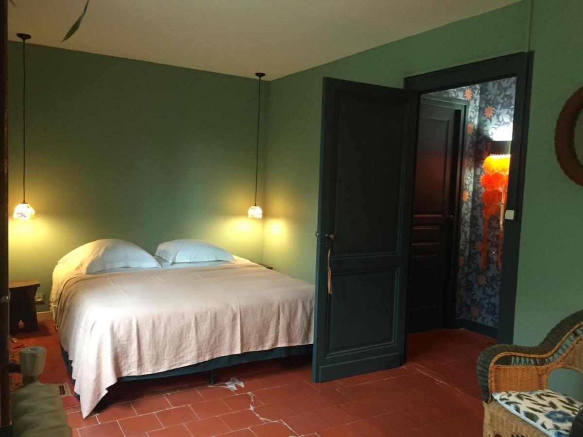 Damechouette Bed and Breakfast Pujols  Eksteriør billede