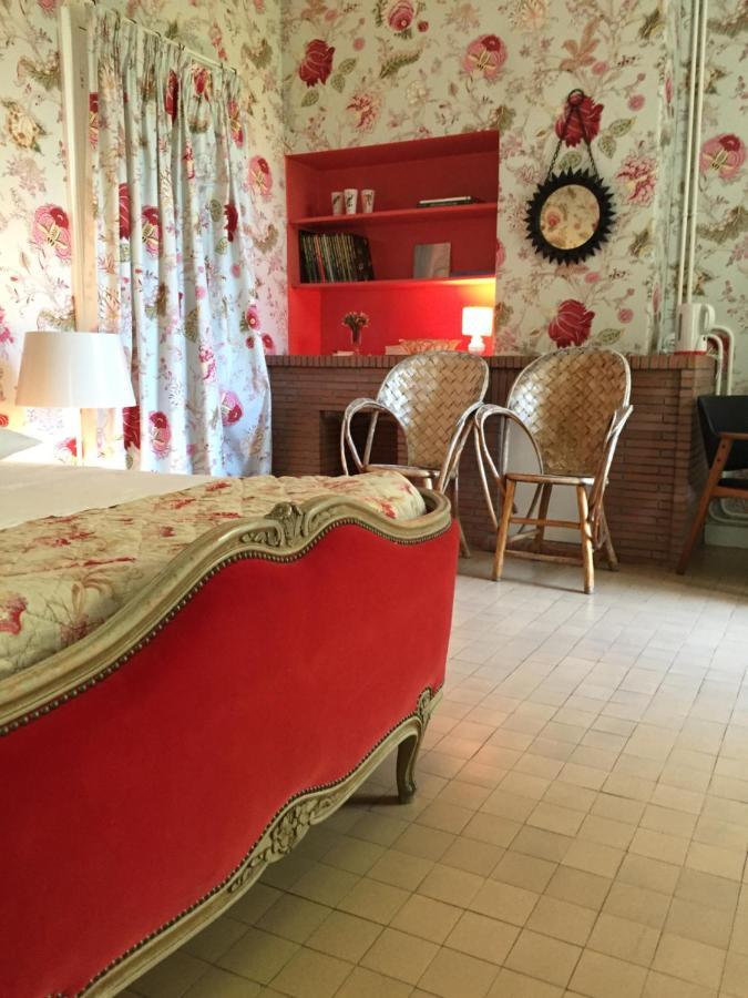 Damechouette Bed and Breakfast Pujols  Eksteriør billede