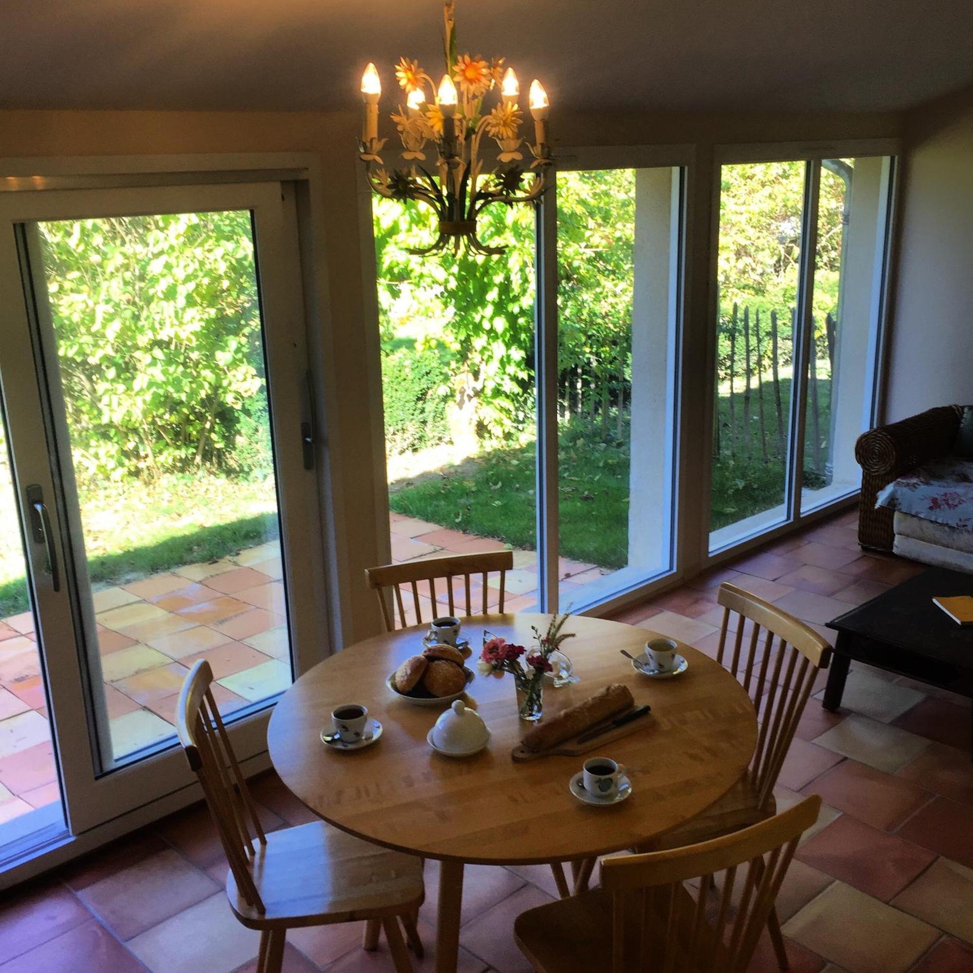 Damechouette Bed and Breakfast Pujols  Eksteriør billede